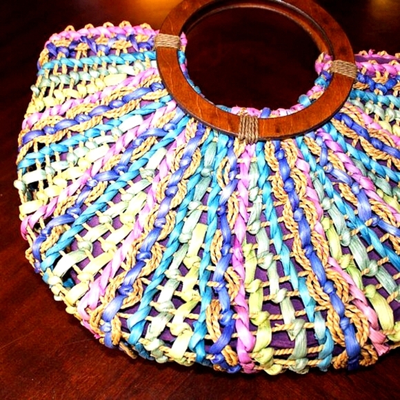 Cappelli Woven Straw Handbag β Boho Tote with Wooden Handles - Picture 2 of 7
